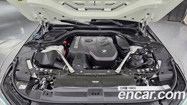 BMW 5 Series 2025 — Фото 6/20