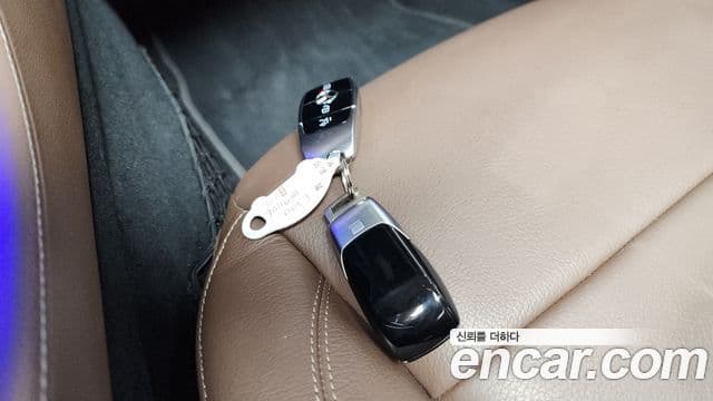 Mercedes-Benz E-Class 2018 — фото 15 из 20
