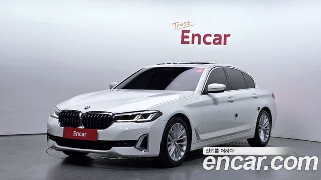 BMW 5 Series 2020 — ფოტო 1/20