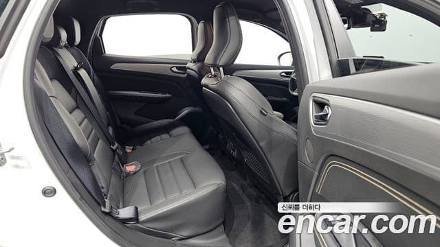 Renault Samsung Arkana 2025 — Şəkil 14/32