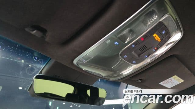 Genesis GV80 2020 — ფოტო 19/20