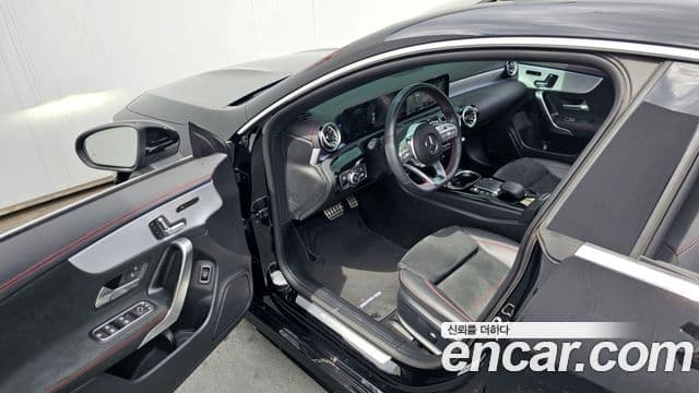 Mercedes-Benz CLA-Class 2022 — Şəkil 10/20