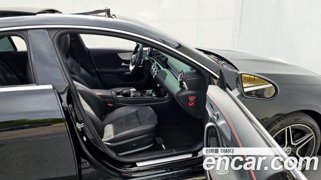 Mercedes-Benz CLA-Class 2022 — Şəkil 19/20
