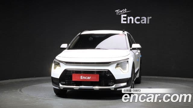 Kia Niro 2022 — ფოტო 3/20