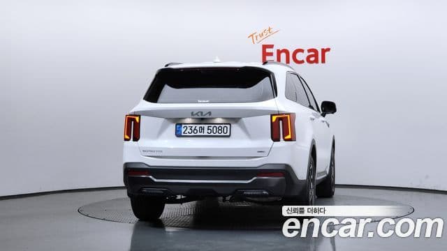 Kia Sorento 2024 — ფოტო 4/20