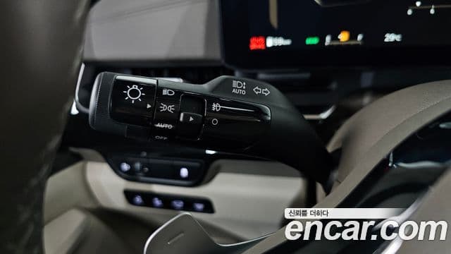 Kia Carnival 2024 — Photo 24/37