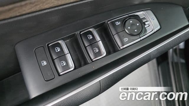 Kia Sorento 2023 — Şəkil 12/20