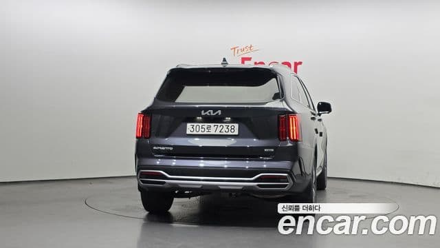Kia Sorento 2023 — Şəkil 4/20
