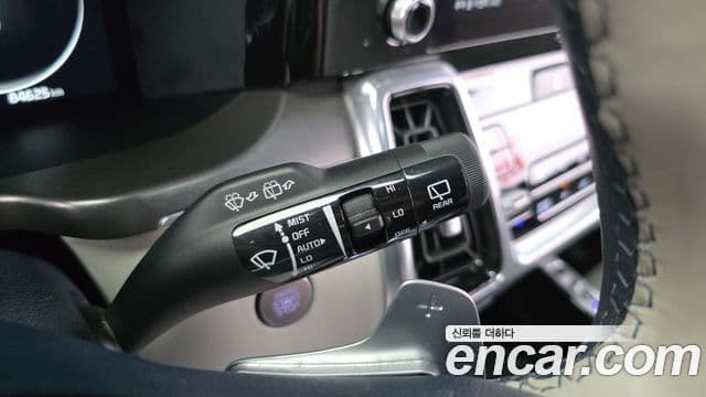 Kia Sorento 2023 — Şəkil 14/20