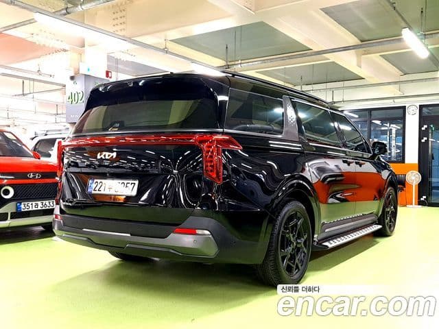 Kia Carnival 2024 — ფოტო 1/20