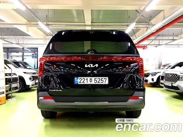 Kia Carnival 2024 — ფოტო 3/20