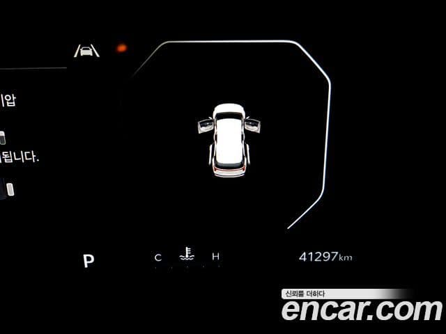 Kia Carnival 2024 — ფოტო 7/20