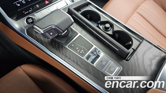 Audi A6 2022 — Şəkil 12/20