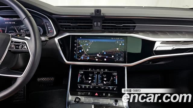 Audi A6 2022 — Şəkil 14/20