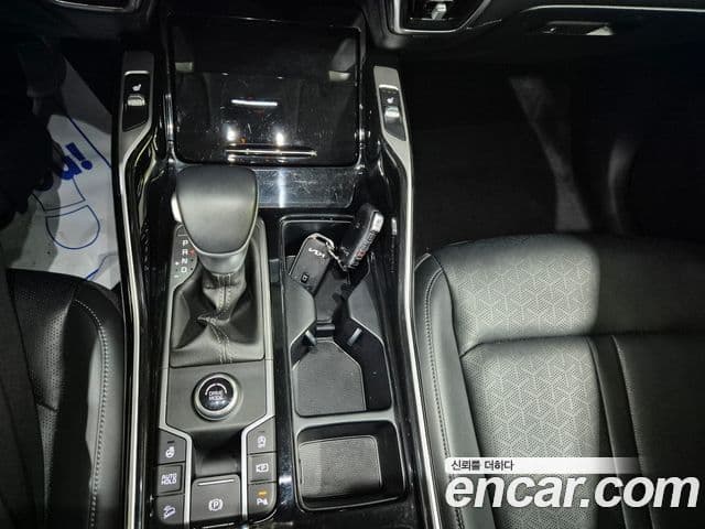 Kia Sorento 2022 — Фото 14/20