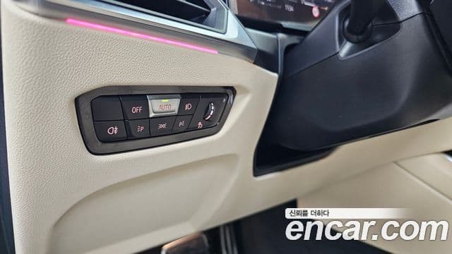 BMW 3 Series 2024 — ფოტო 19/20