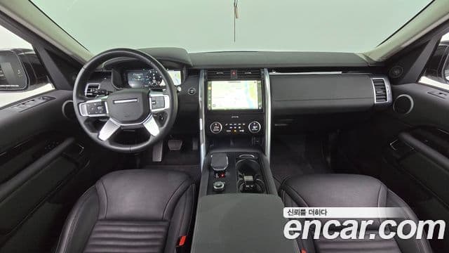 Land Rover Discovery 5 2023 — ფოტო 6/20