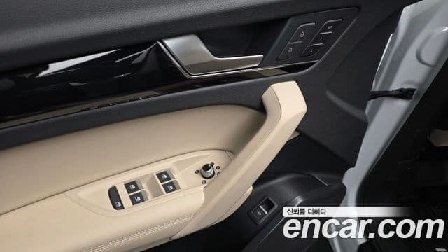 Audi Q5 2022 — Şəkil 20/20