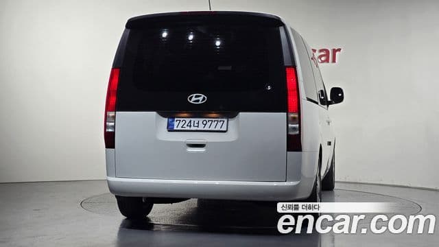 Hyundai Staria 2025 — Фото 4/20