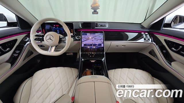 Mercedes-Benz S-Class 2023 — Photo 18/20