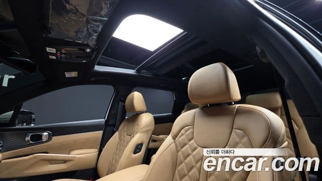 Kia Sorento 2022 — Şəkil 18/20