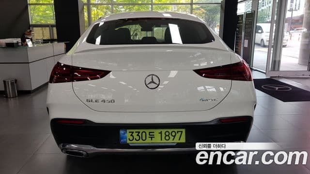 Mercedes-Benz GLE-Class 2025 — Şəkil 3/17