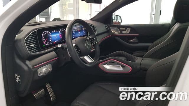 Mercedes-Benz GLE-Class 2025 — Şəkil 13/17