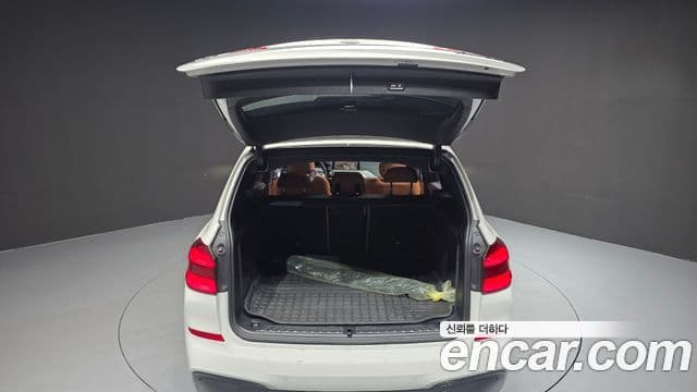 BMW X3 2020 — ფოტო 18/20