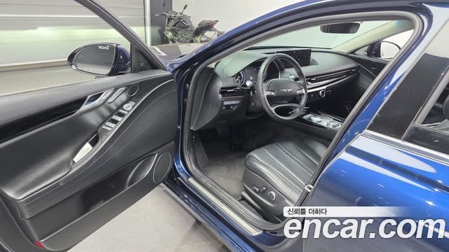 Genesis Electrified G80 2021 — Şəkil 10/20