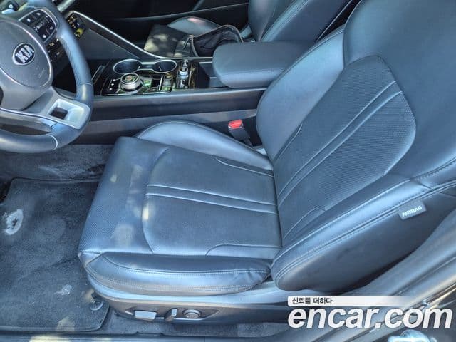 Kia K5 2021 — Photo 2/15
