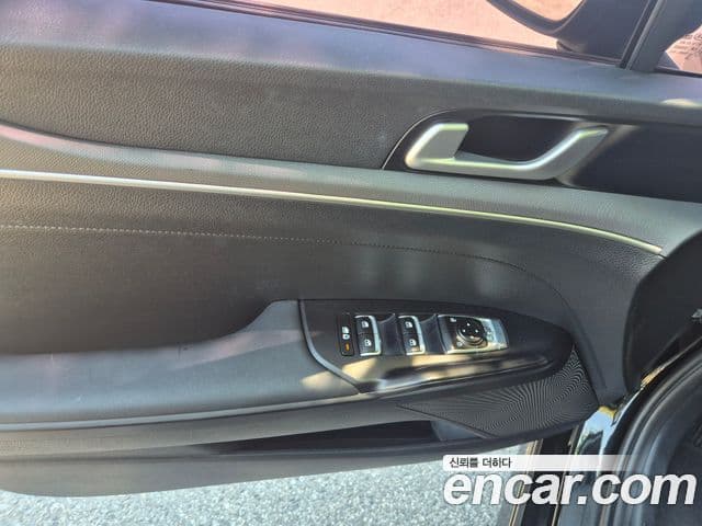 Kia K5 2021 — Photo 14/15