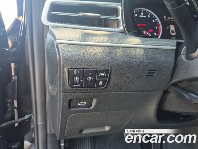 Kia K5 2021 — Photo 9/15