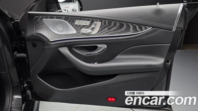 Mercedes-Benz AMG GT 2023 — Photo 10/34