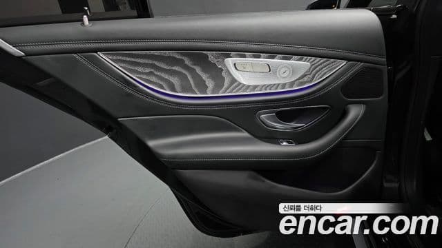 Mercedes-Benz AMG GT 2023 — Photo 9/34