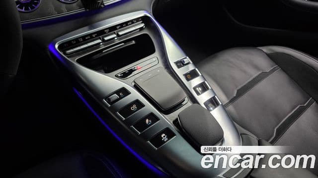 Mercedes-Benz AMG GT 2023 — Photo 23/34