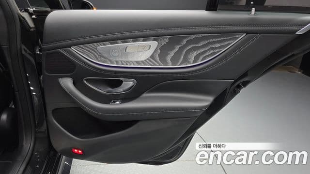 Mercedes-Benz AMG GT 2023 — Photo 26/34