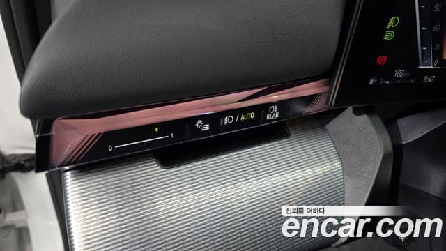 BMW 5 Series 2024 — Photo 1/32