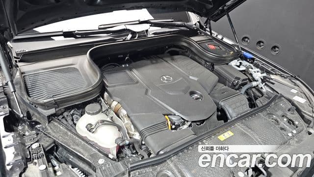 Mercedes-Benz GLS-Class 2025 — ფოტო 6/20
