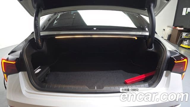 Kia K5 2025 — ფოტო 19/20