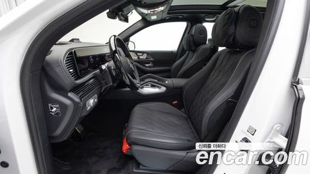 Mercedes-Benz GLS-Class 2025 — ფოტო 14/20