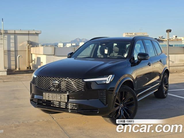 Volvo XC90 2026 — ფოტო 1/11