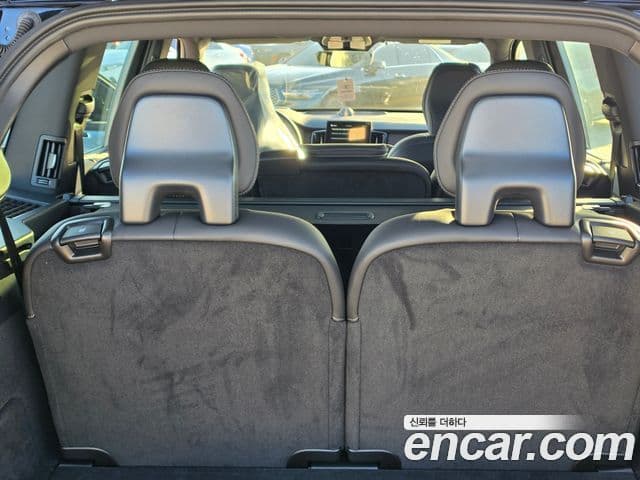 Volvo XC90 2026 — ფოტო 8/11
