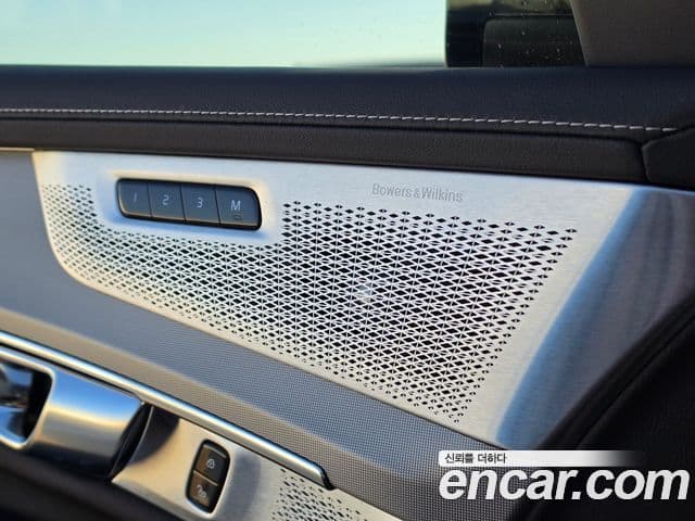 Volvo XC90 2026 — ფოტო 9/11