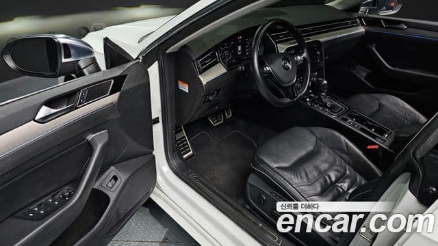 Volkswagen Arteon 2019 — ფოტო 10/20