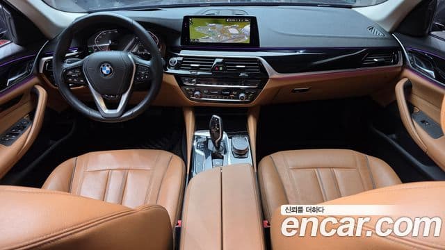 BMW 5 Series 2019 — Şəkil 7/20