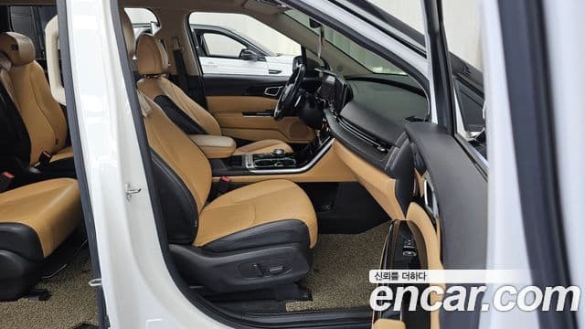 Kia Carnival 2020 — Şəkil 11/20