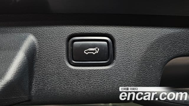 Kia Sportage 2023 — Photo 18/37