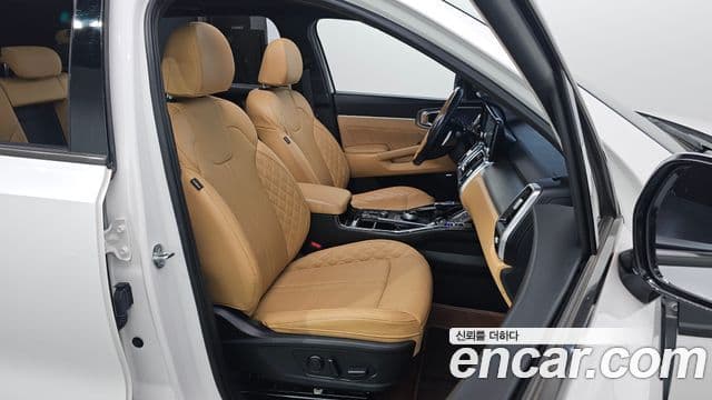 Kia Sorento 2022 — Фото 11/20