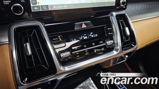 Kia Sorento 2022 — Фото 16/20