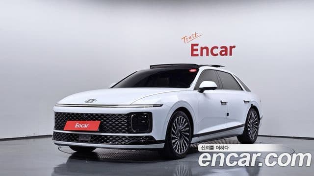 Hyundai Grandeur 2023 — ფოტო 1/20